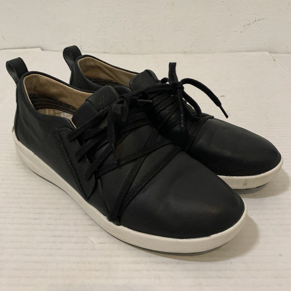 OluKai Malua Li Womens 9 Leather Shoes Black Lace Up Slip On Sneakers
